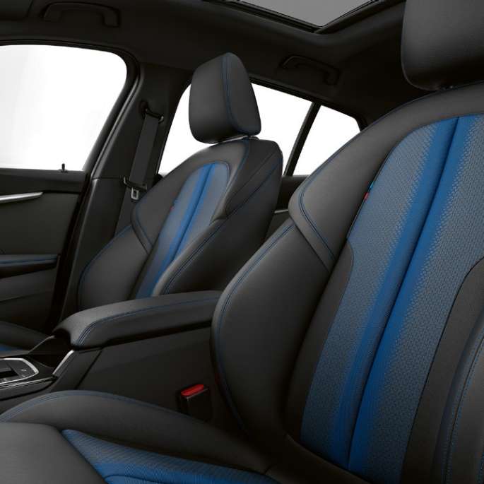 Scaune M Sport. Imagine cu interiorul cu scaune M Sport al BMW Seria 1 Model M Sport.