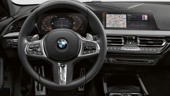 Direcţie M Sport. Imagine cu BMW Seria 1 cu direcţie M Sport.