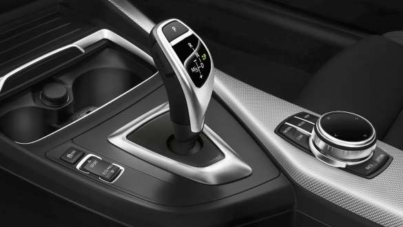 Transmisia Steptronic Sport cu 8 trepte a BMW Seria 2 Coupé Transmisia Steptronic Sport cu 8 trepte a BMW Seria 2 Coupé