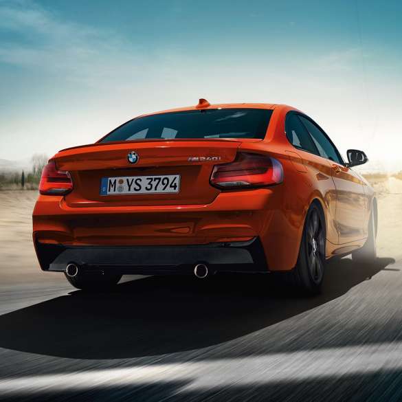 Imagine cu partea spate a BMW Seria 2 Coupé Imagine cu partea spate a BMW Seria 2 Coupé
