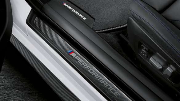 Ornamentul de prag M Performance din fibră de carbon al BMW Seria 4 Cabriolet Ornamentul de prag M Performance din fibră de carbon al BMW Seria 4 Cabriolet G23 2020