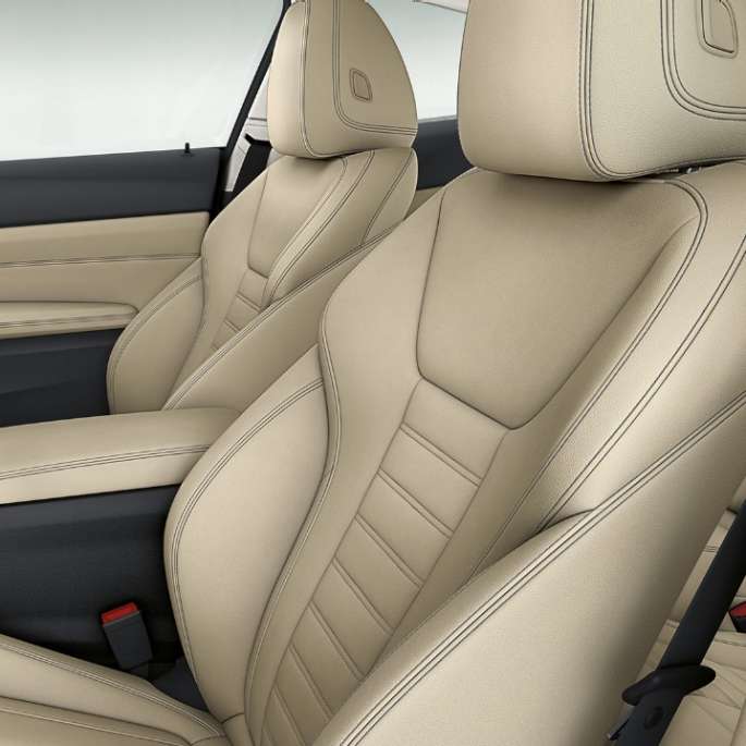 BMW Seria 4 Coupé, G22, 2020, cu echipamente de bază Interiorul BMW Seria 4 Coupé, G22, 2020, cu echipamente de bază