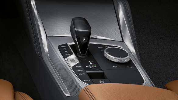 Transmisia Steptronic Sport a BMW Seria 4 Coupé, G22, 2020 Imagine din interior cu transmisia Steptronic Sport a BMW Seria 4 Coupé, G22, 2020