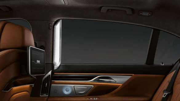 Lumina ambientală a BMW Seria 7 Sedan Lumina ambientală din interiorul BMW Seria 7 Sedan