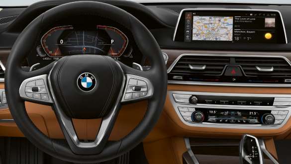 Habitaclul BMW Live Professional al BMW Seria 7 Sedan Afişajul cu Habitaclul BMW Live Professional al BMW Seria 7 Sedan