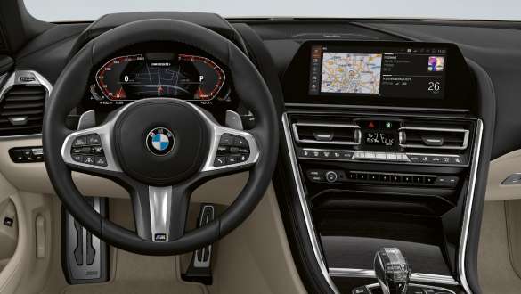 Imagine cu Habitaclul BMW Live Professional al BMW M850i xDrive în Gri Dravit metalizat. Imagine cu Habitaclul BMW Live Professional al BMW M850i xDrive în Gri Dravit metalizat.
