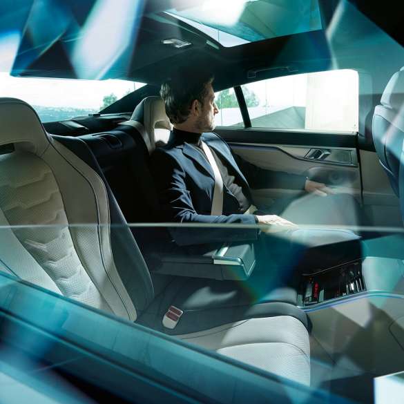 Trapă panoramică BMW Imagine cu trapa panoramică a BMW Seria 8 Gran Coupé