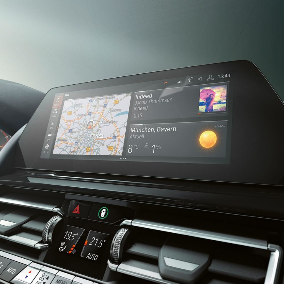 „BMW Live Cockpit Professional” Imagine cu „BMW Live Cockpit Professional” al BMW Seria 8 Gran Coupé