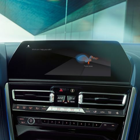 „BMW Intelligent Personal Assistant” Imagine cu „BMW Intelligent Personal Assistant” al BMW Seria 8 Gran Coupé