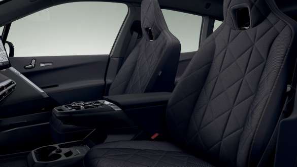 Design interior Suite Amido al BMW iX M60 i20 2022, SUV electric, automobil electric Design interior Suite Amido cu scaune multifuncţionale al BMW iX M60 i20 2022, SUV electric, automobil electric