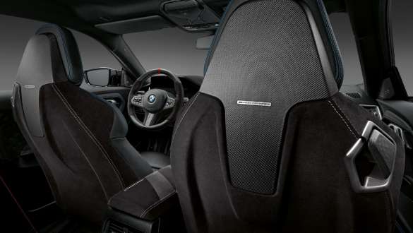 Husa spătarului M Performance din Alcantara/fibră de carbon a BMW Seria 2 Coupé G42 2021 Husa spătarului M Performance din Alcantara/fibră de carbon a BMW Seria 2 Coupé G42 2021