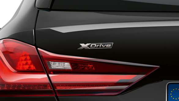 Sistem de tracţiune integrală BMW xDrive. BMW M135i xDrive cu sistem inteligent de tracţiune integrală BMW xDrive.