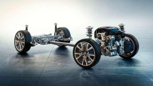 Suspensie M Sport. BMW M135i xDrive cu suspensie M Sport.