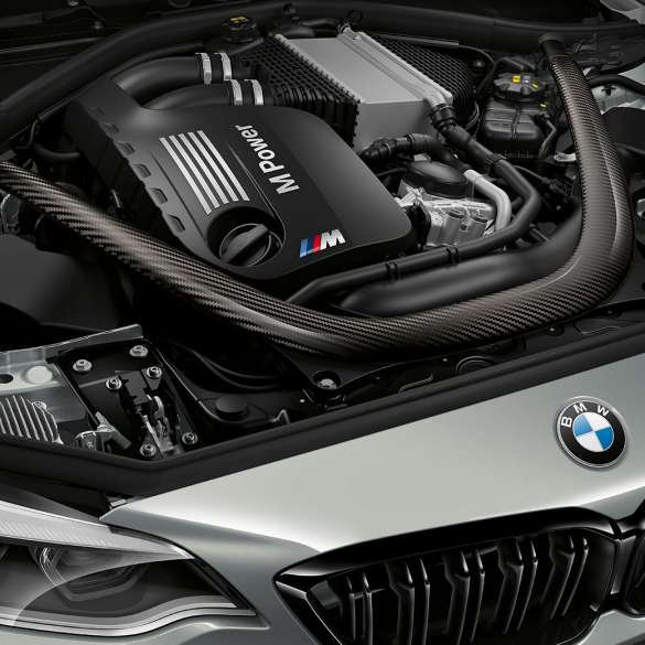 Motorul BMW M2 Competition, F87 Imagine cu motorul BMW M2 Competition, F87, 2018, în Argintiu Hockenheim metalizat