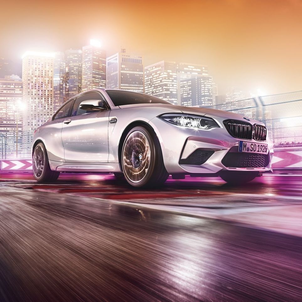 Designul frontal al BMW M2 Competition, F87 Imagine cu trei sferturi din partea frontală a BMW M2 Competition, F87, 2018, în Argintiu Hockenheim metalizat