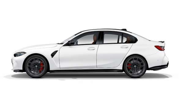 Designul lateral al modelului BMW M3 Competition Sedan G80 2020 în Alb Frozen Brilliant metalizat Imagine cu partea laterală a designului lateral al BMW M3 Competition Sedan G80 2020 în Alb Frozen Brilliant metalizat