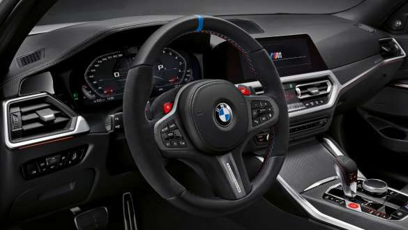 Volanul M Performance Pro al BMW M3 Sedan G80 2020 Habitaclul cu volanul M Performance Pro al BMW M3 Sedan G80 2020