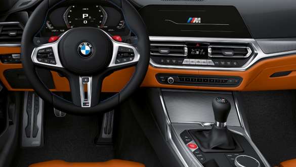 Panoul de control al consolei centrale din interiorul BMW M3 Sedan G80 2020 Panoul de control al consolei centrale din interiorul BMW M3 Sedan G80 2020