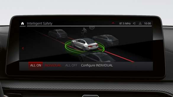 Automobilele BMW Seria 5 Sedan M cu Driving Assistant Professional al BMW M5 Control Display al automobilelor BMW Seria 5 Sedan M cu Driving Assistant Professional al BMW M5