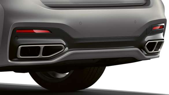 Ornamente ţevi de eşapament Ornamentele ţevilor de eşapament ale BMW M760Li xDrive Sedan