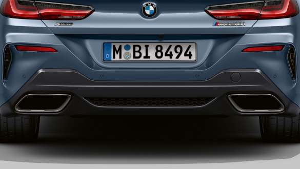 Sistem de evacuare M Sport. Imagine cu BMW M850i xDrive Coupé cu sistem de evacuare M Sport.