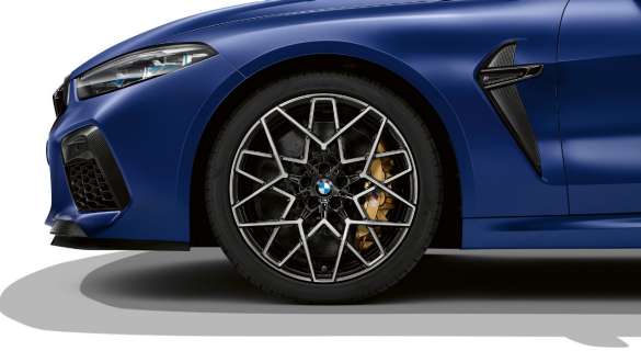 Frâne M configurabile. Imagine cu BMW M8 Competition Coupé cu frâne M configurabile.
