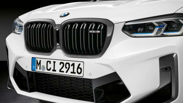 Grila frontală M Performance a unui BMW X3 M Competition F97 LCI Facelift 2021 Grila frontală M Performance a unui BMW X3 M Competition F97 LCI Facelift 2021