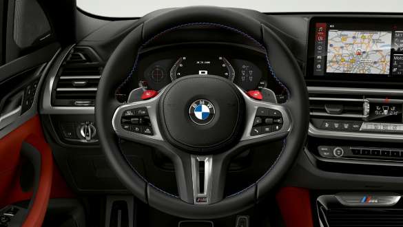 M Servotronic al unui BMW X3 M F97 LCI Facelift 2021 M Servotronic al unui BMW X3 M F97 LCI Facelift 2021