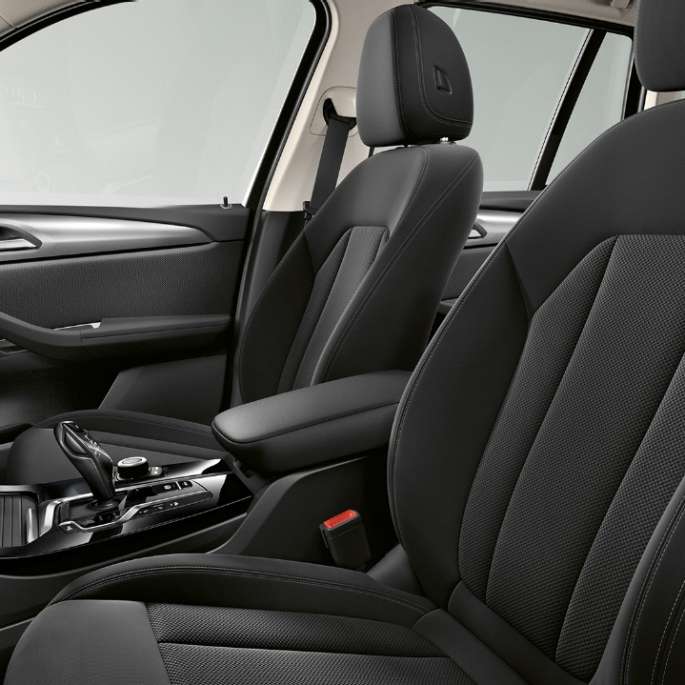 Scaune BMW X3, Model de bază Scaune BMW X3, Model de bază