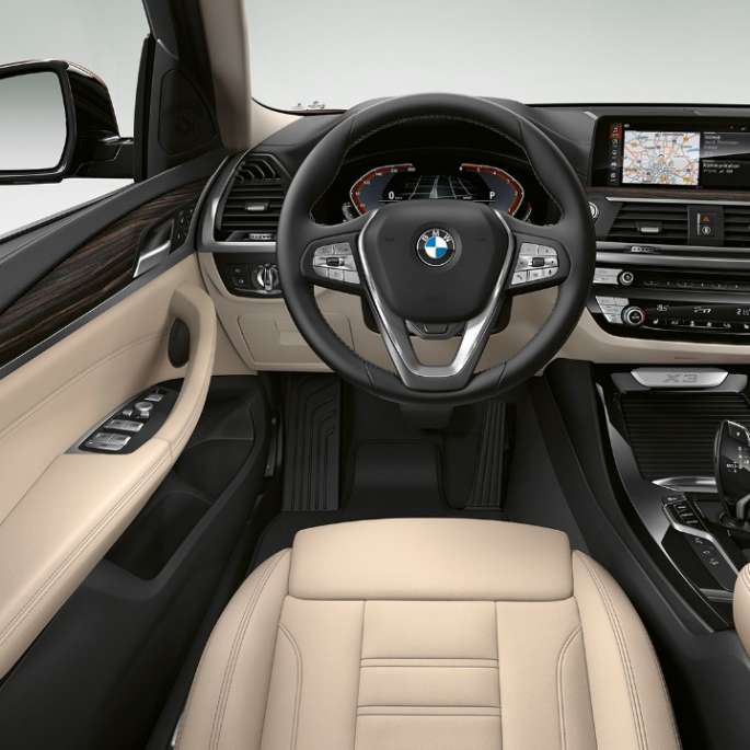 Interiorul BMW X3 M40i, Model Luxury Line Interiorul BMW X3 M40i, Model Luxury Line