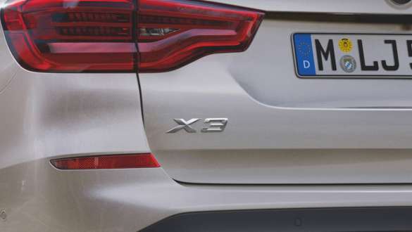 Sistemul de propulsie hibrid „plug-in” al BMW X3 xDrive30e Sistemul de propulsie hibrid „plug-in” al BMW X3 xDrive30e