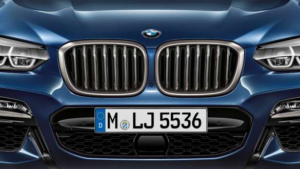 Grila radiatorului BMW X3 M40i cu direcţionare activă a fluxului de aer Grila radiatorului BMW X3 M40i cu direcţionare activă a fluxului de aer
