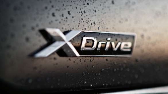 Sistemul inteligent de tracţiune integrală xDrive. BMW X6 cu sistem de tracţiune integrală xDrive.