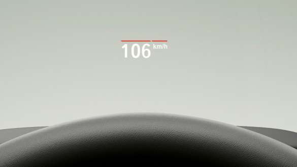 Imagine cu Head-Up Display-ul din habitaclu. Imagine în prim-plan cu Head-Up Display-ul din habitaclul BMW X6.