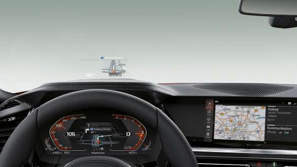 Habitaclul BMW Z4 Roadster BMW Z4 Roadster cu volan, Head-Up Display şi Control Display