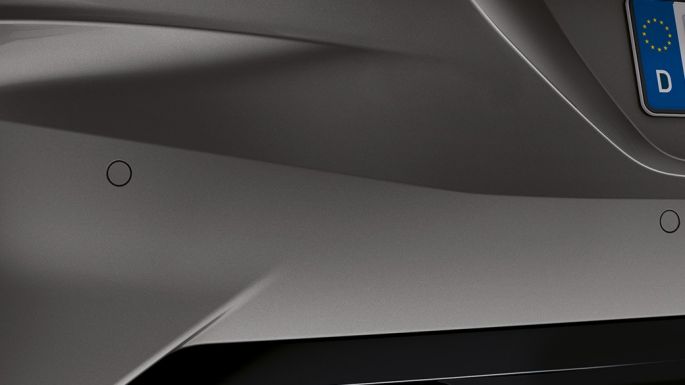 Ornamente pentru ţeava de eşapament a unui BMW Z4 Roadster Ornamente pentru ţeava de eşapament a unui BMW Z4 Roadster gri
