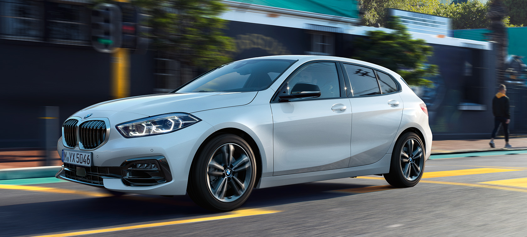 Modelul BMW Seria 1 Sport Line Modelul BMW Seria 1 Sport Line în Alb Mineral