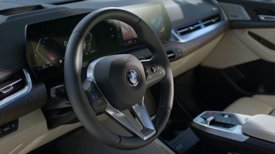 Video despre Driving Assistant Professional pentru BMW Seria 2 Active Tourer