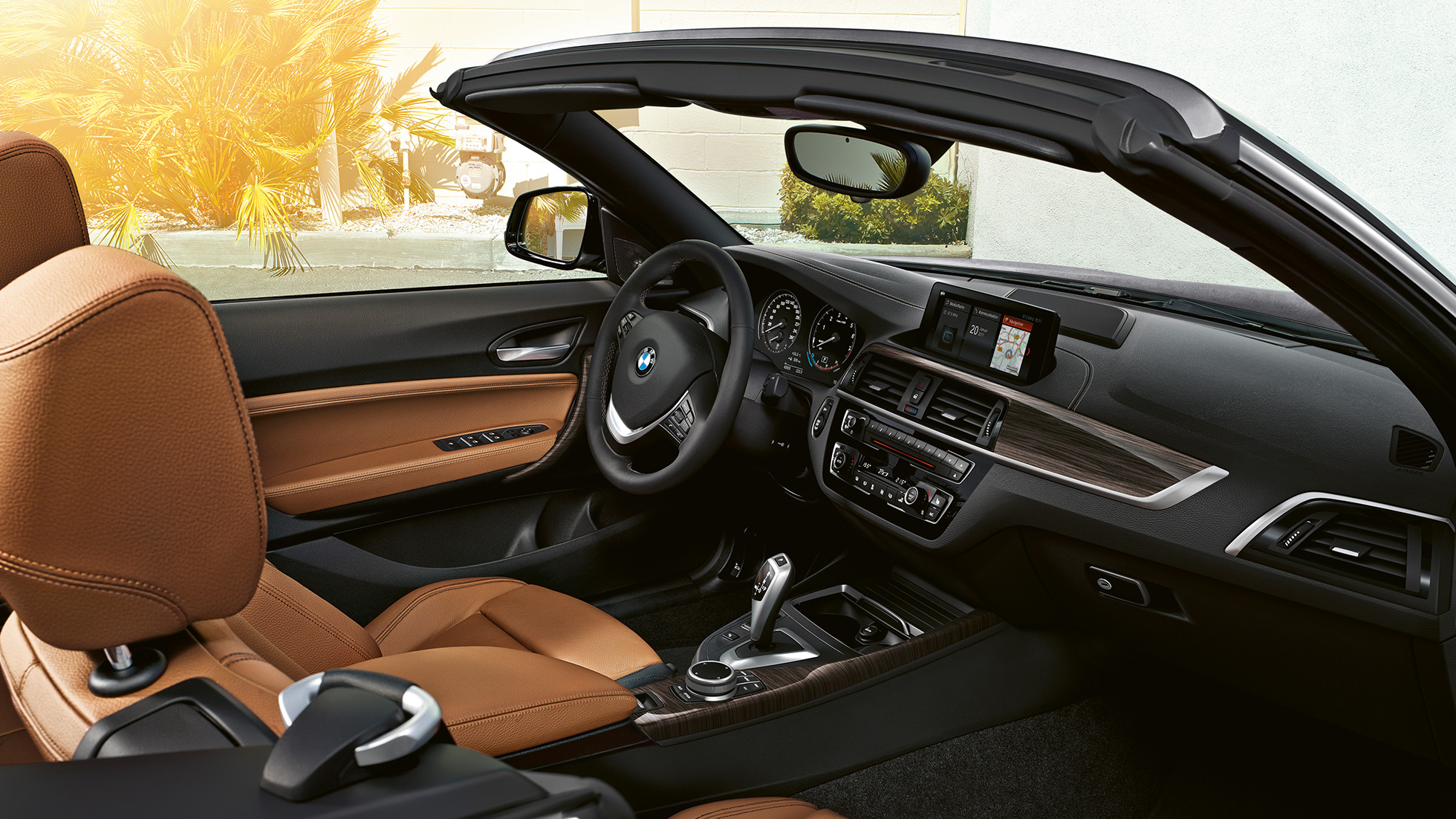 Interiorul BMW Seria 2 Cabriolet Interiorul BMW Seria 2 Cabriolet