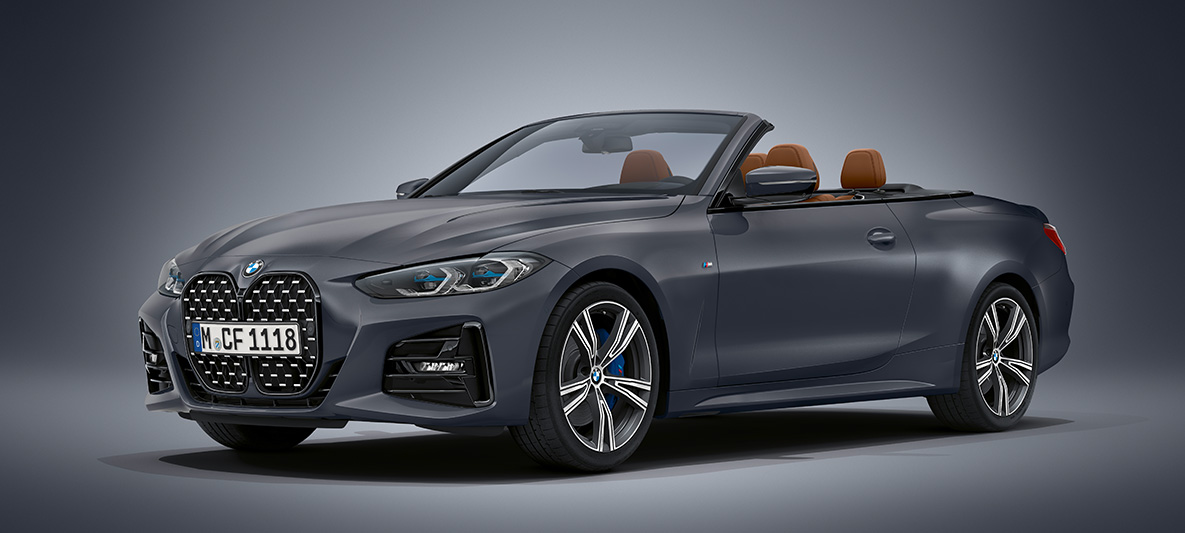 BMW Seria 4 Cabriolet G23 2020, BMW Individual Gri Frozen Deep Imagine cu trei sferturi din partea frontală a BMW Seria 4 Cabriolet G23 2020, BMW Individual Gri Frozen Deep, staţionând