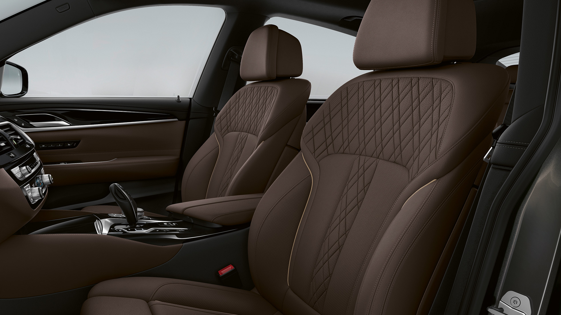 Tapiţeria BMW Seria 6 Gran Turismo, G32, 2020, cu echipamente Luxury Line Tapiţeria din piele Nappa în Mokka a BMW 640d xDrive Gran Turismo, G32, 2020, cu echipamente Luxury Line