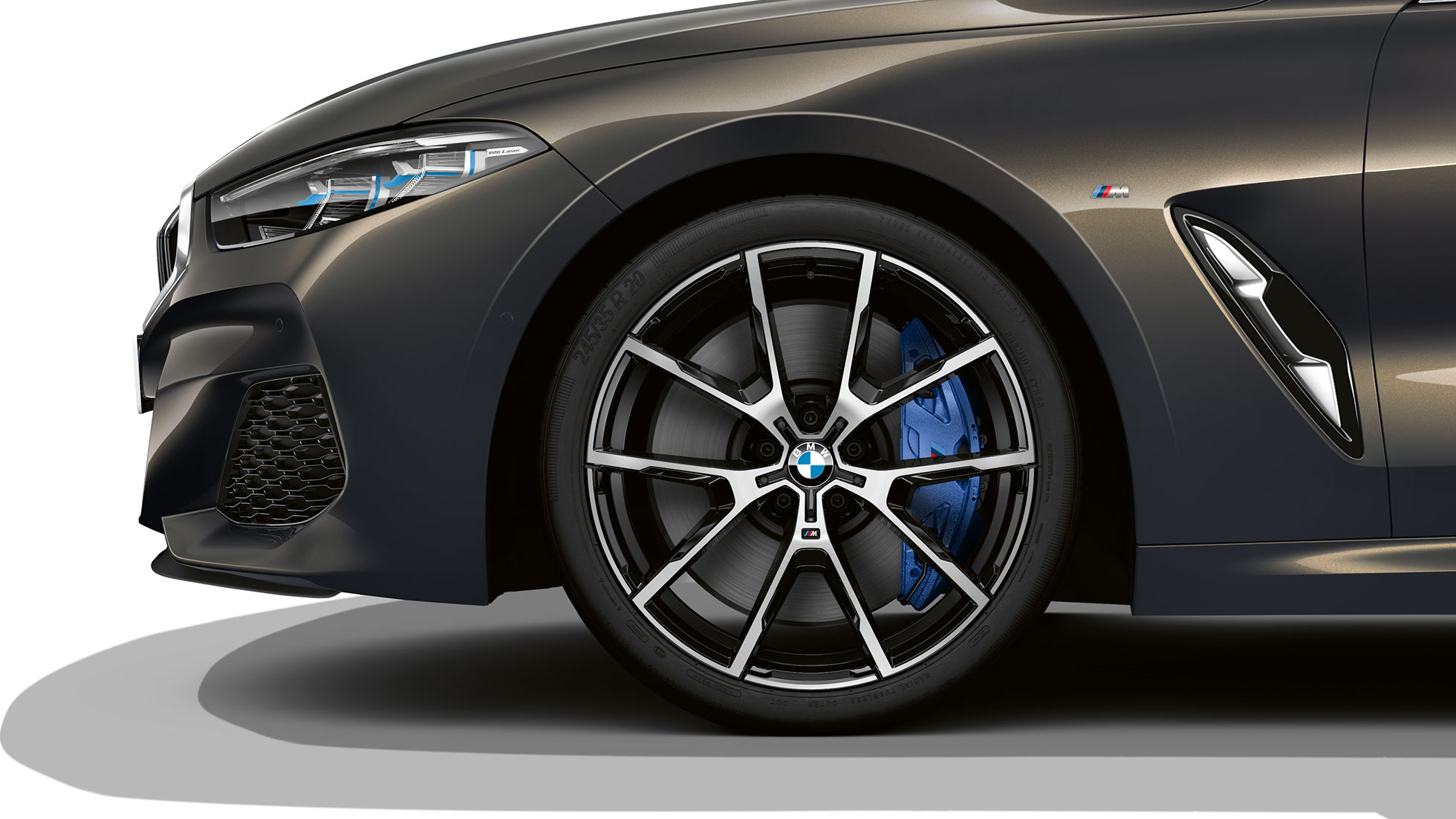 Jante M din aliaj uşor de 20” Y-spoke, tip 728 M ale BMW M850i xDrive în Gri Dravit metalizat. Jante M din aliaj uşor de 20” Y-spoke, tip 728 M ale BMW M850i xDrive în Gri Dravit metalizat.