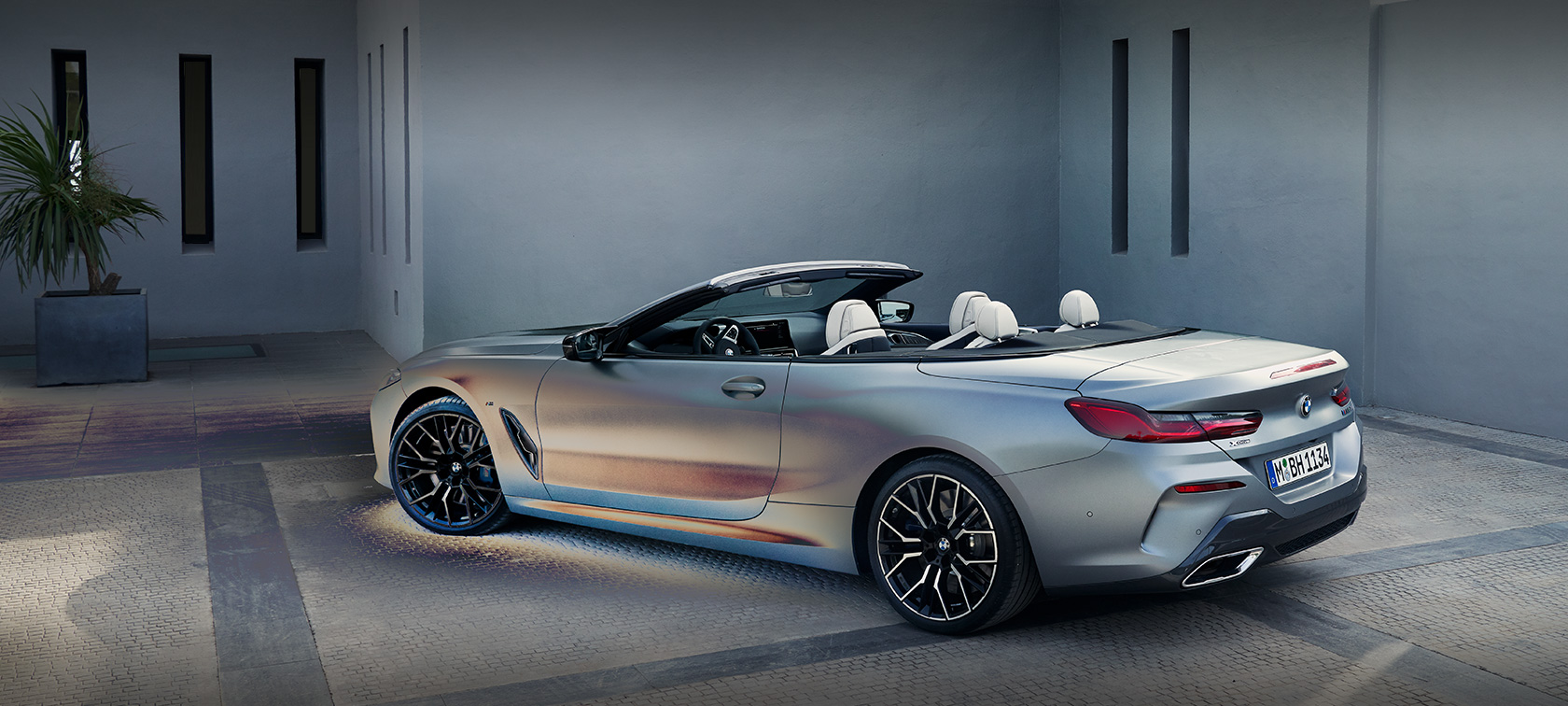 BMW Seria 8 Cabriolet, BMW Individual Gri Frozen Pure