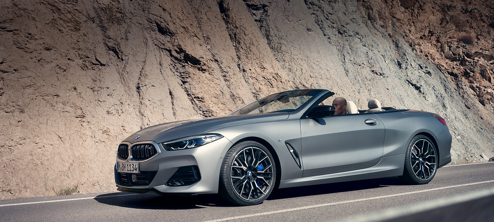 BMW Seria 8 Cabriolet, BMW M850i xDrive, BMW Individual Gri Frozen Pure BMW Seria 8 Cabriolet, BMW M850i xDrive, BMW Individual Gri Frozen Pure