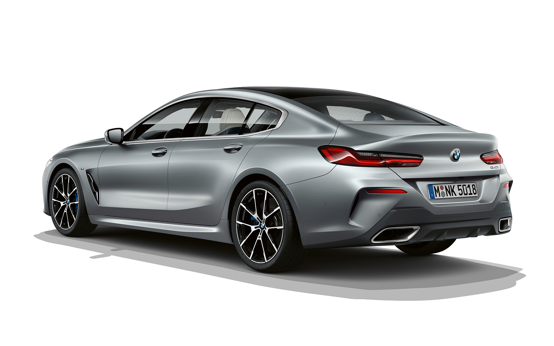 Imagine cu trei sferturi din partea spate a BMW Seria 8 Gran Coupé „Frozen Temptation” Imagine cu trei sferturi din partea spate a BMW Seria 8 Gran Coupé „Frozen Temptation”