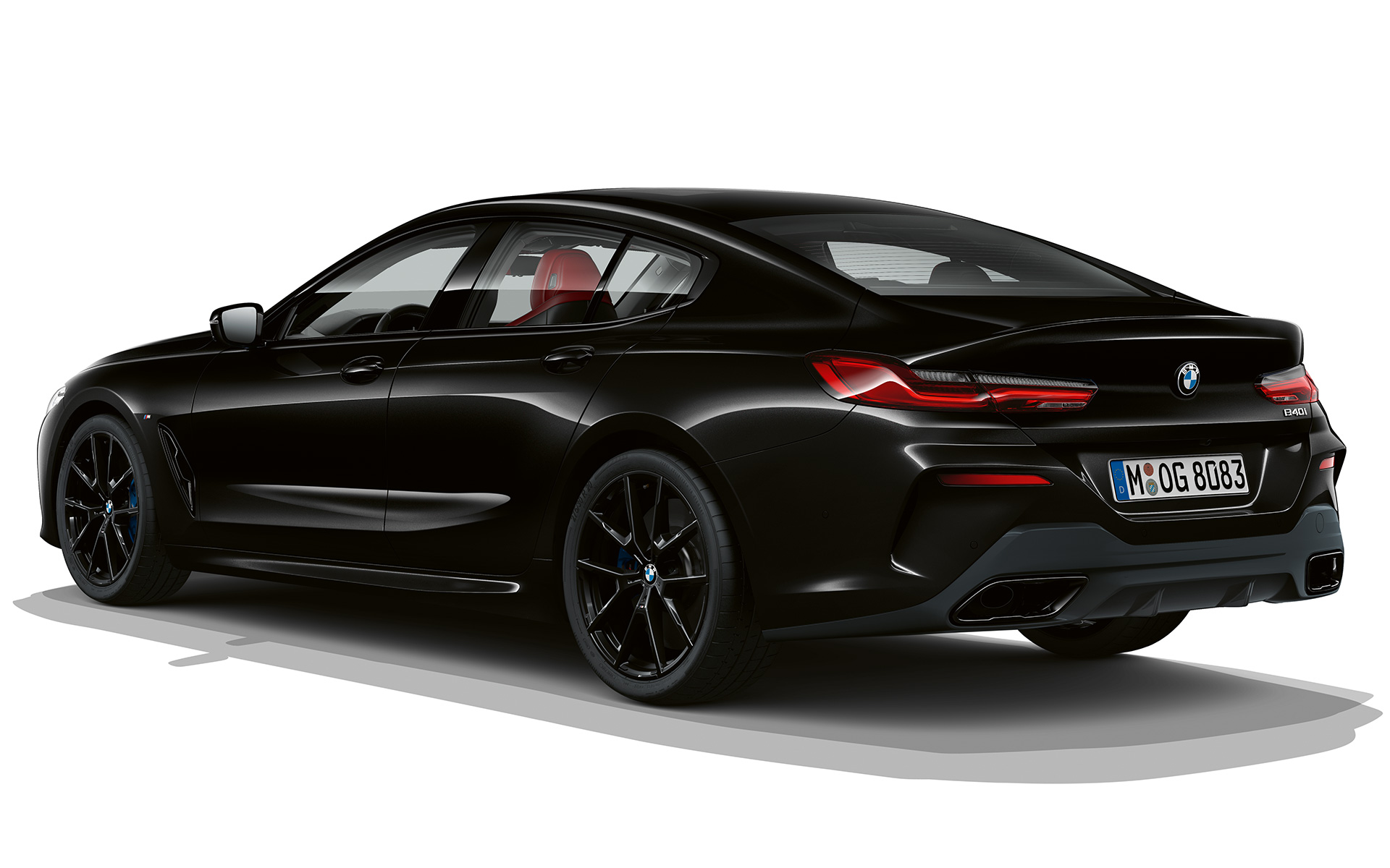 Imagine cu trei sferturi din partea spate a BMW Seria 8 Gran Coupé „Dark Seduction” Imagine cu trei sferturi din partea spate a BMW Seria 8 Gran Coupé „Dark Seduction”