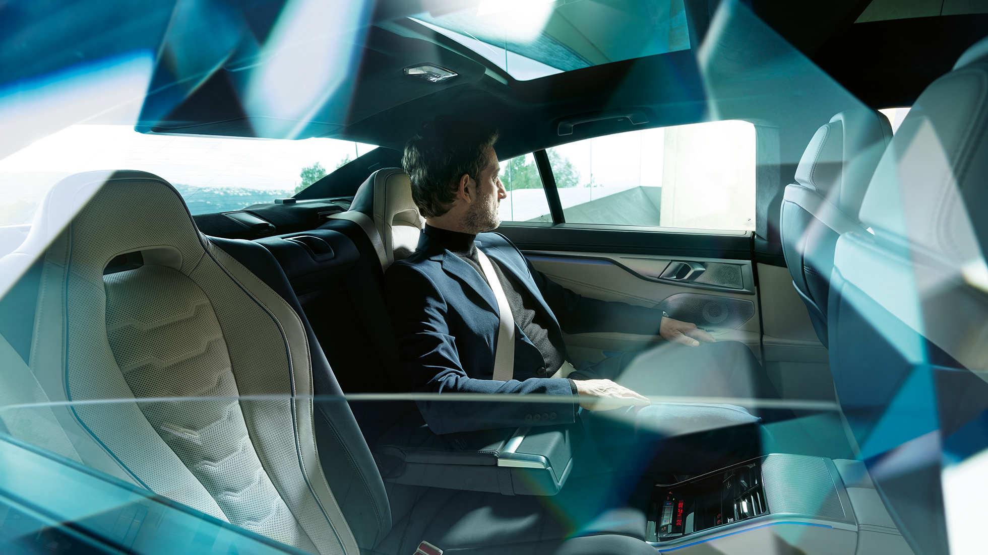 Trapă panoramică BMW Imagine cu trapa panoramică a BMW Seria 8 Gran Coupé
