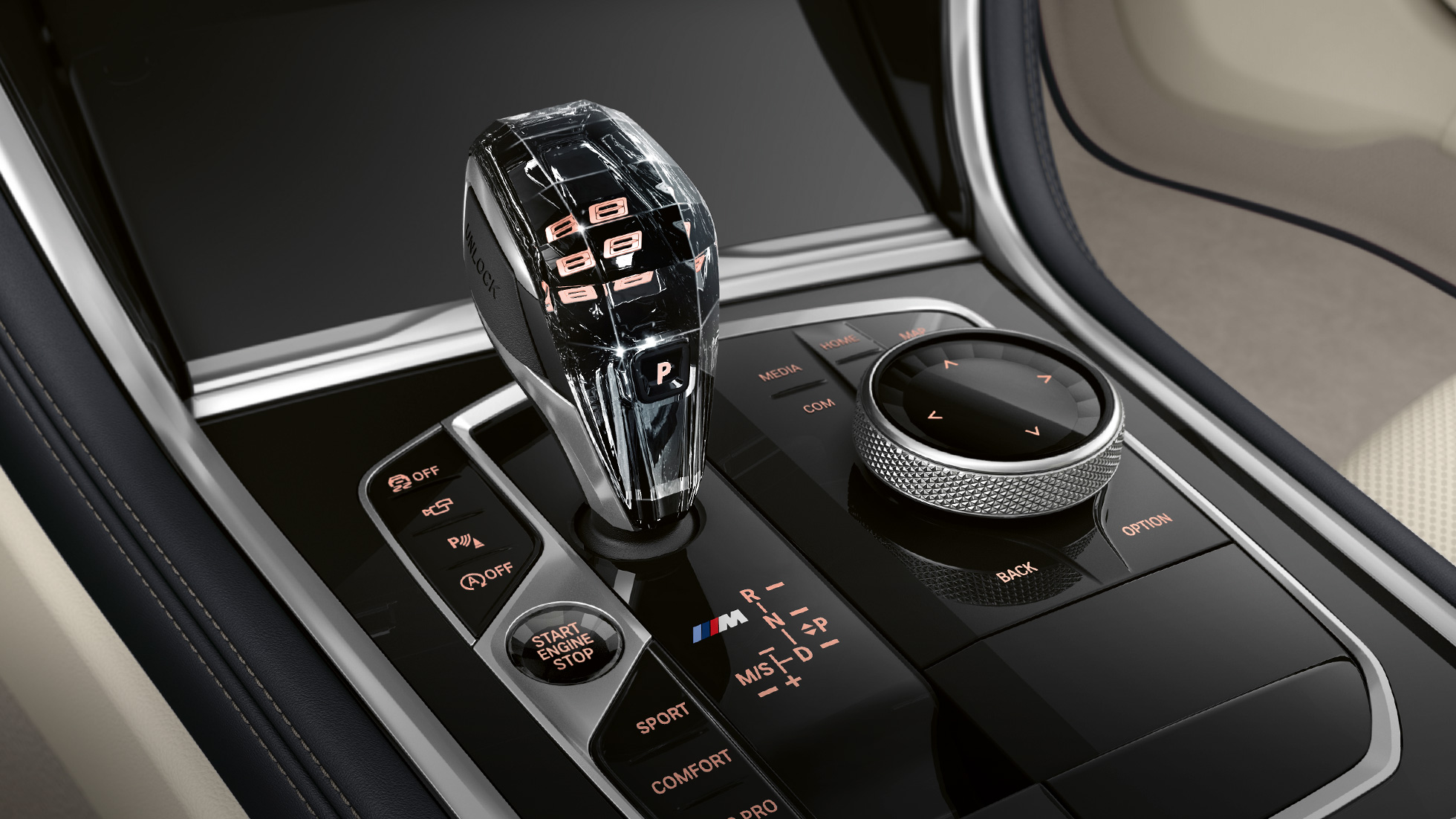 Aplicaţii din sticlă „Crafted Clarity” Imagine cu aplicaţiile din sticlă „Crafted Clarity” ale BMW Seria 8 Gran Coupé