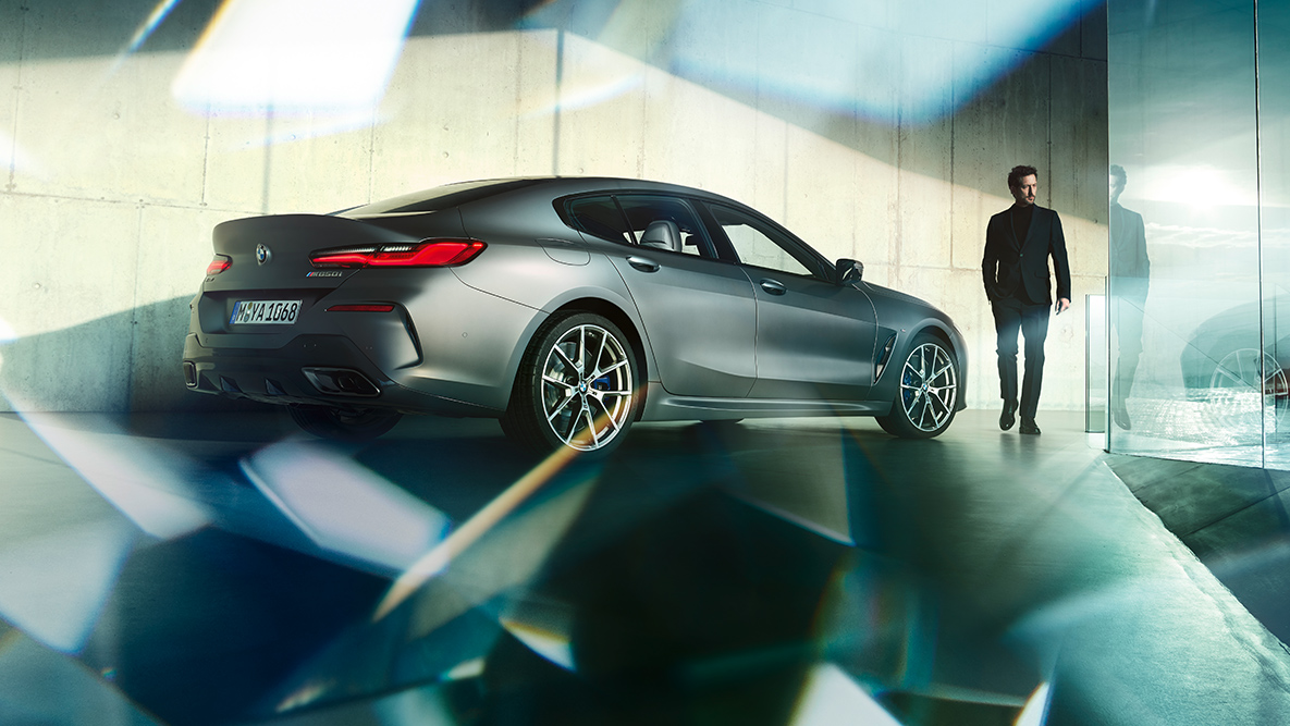 Designul automobilului sport de lux Imagine cu designul automobilului sport de lux BMW Seria 8 Gran Coupé