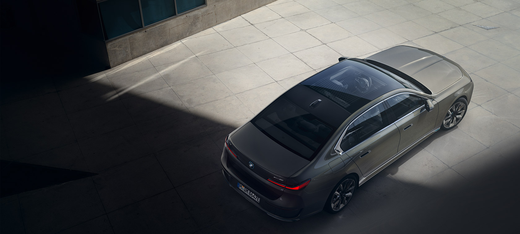 Imagine de sus cu un BMW i7 Sedan G70 Imagine de sus cu un BMW i7 Sedan G70 Gri Oxide BMW Individual